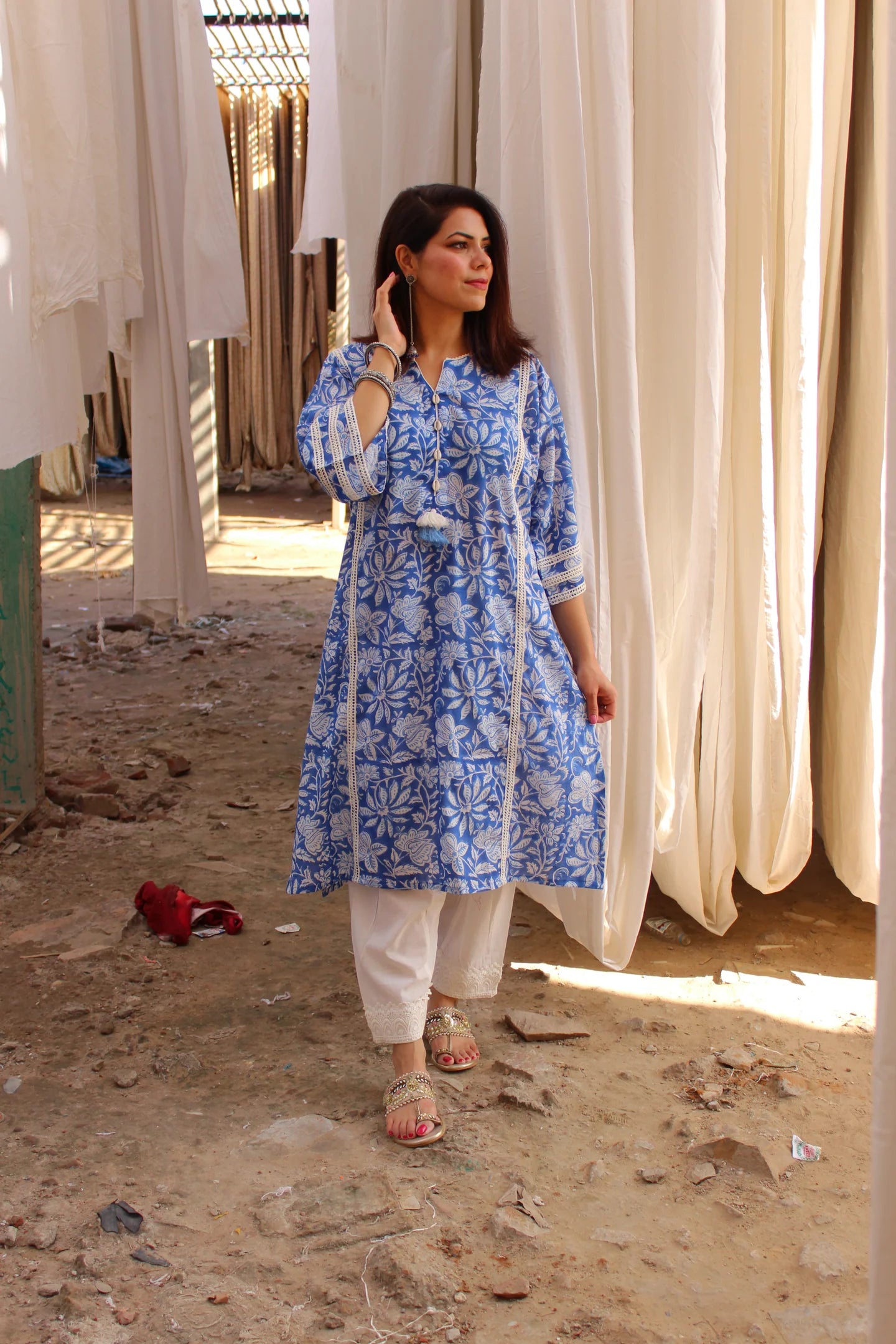 Blue Floral Printed Chogha Set – Cotton Straight Kurta with White Pants