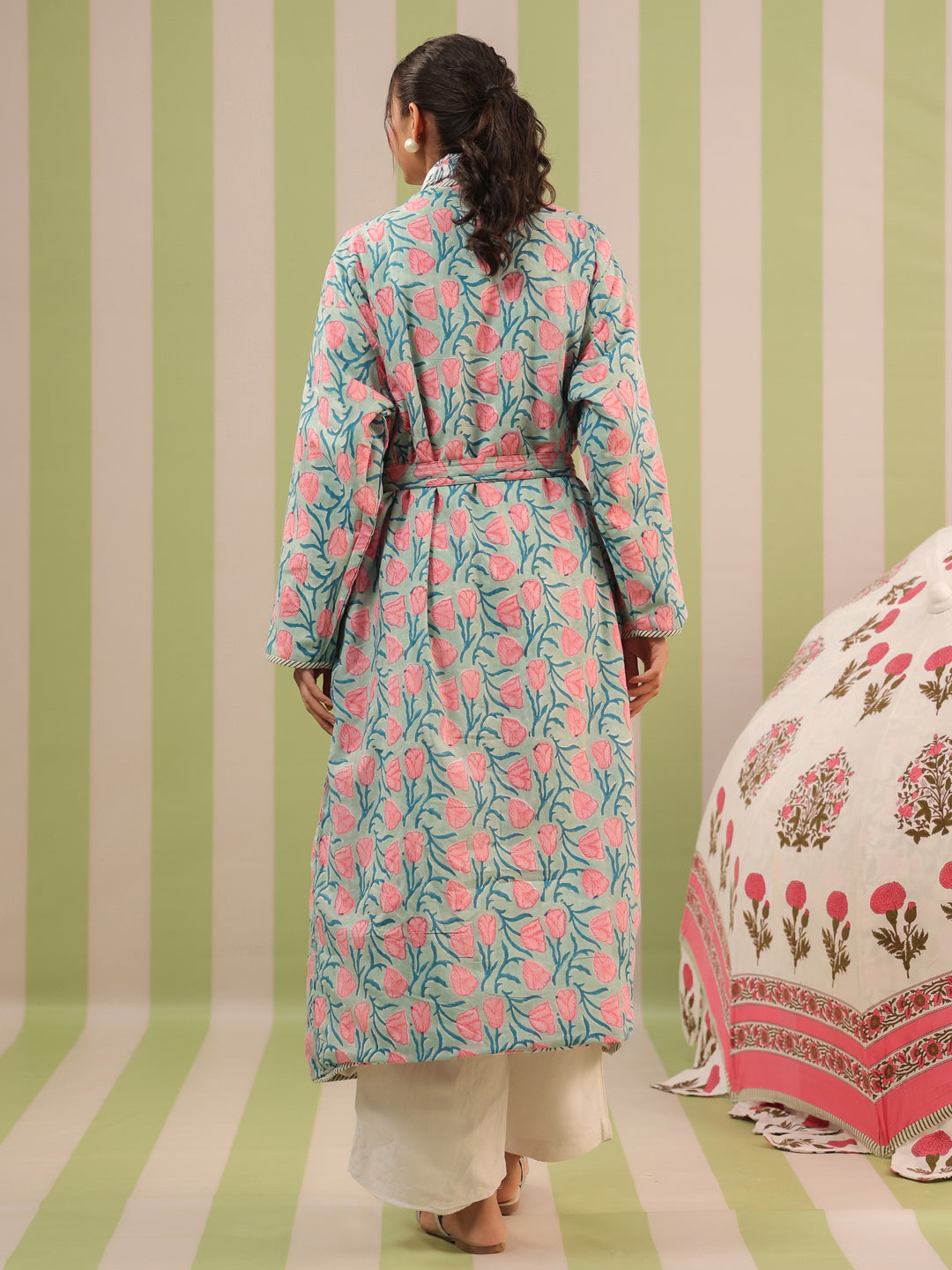 Mor Pank Quilted Reversible Cotton Robe with Pockets