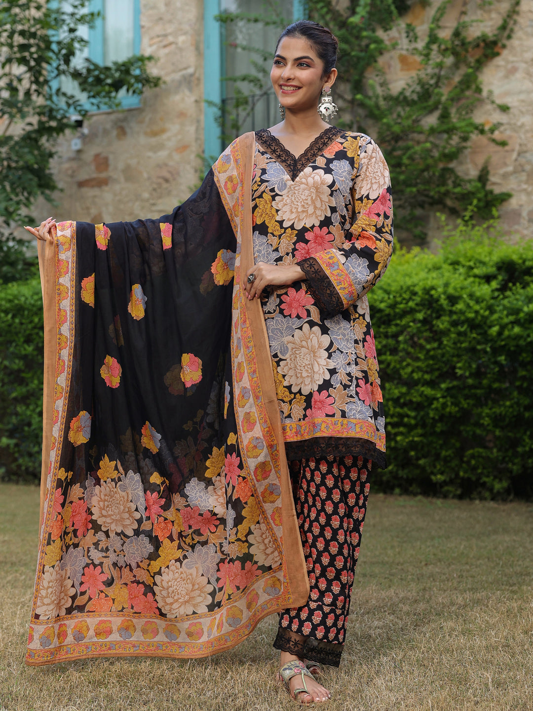 Black Printed Pakistani Suit Set