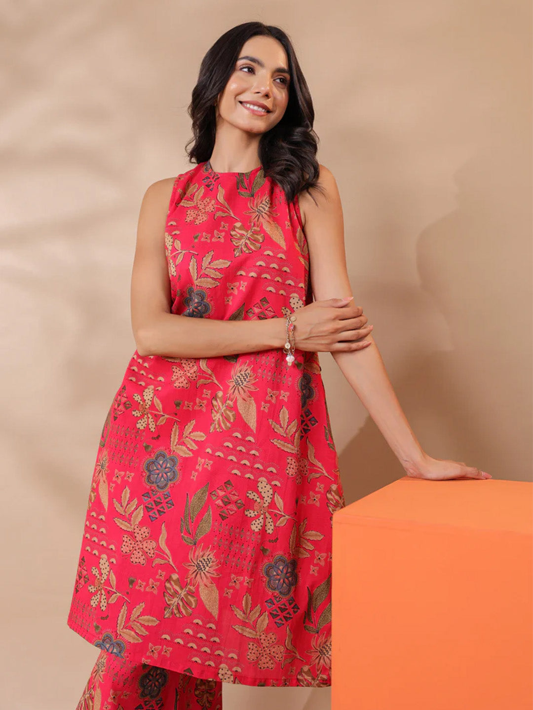 Pink Printed Sleeveless Cotton Kurta & Pants Set