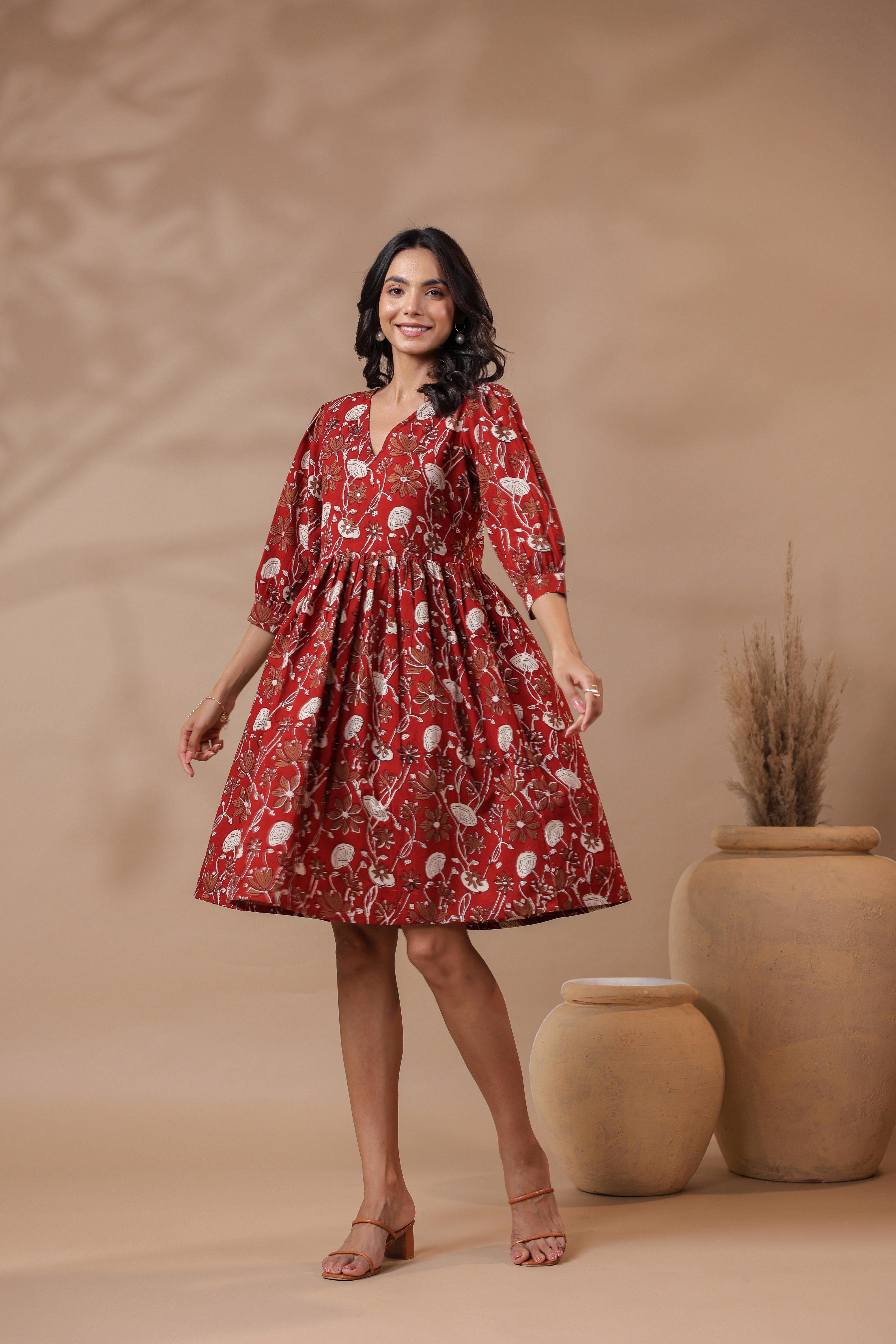 Bagru Printed V-Neck Printed Midi Dress