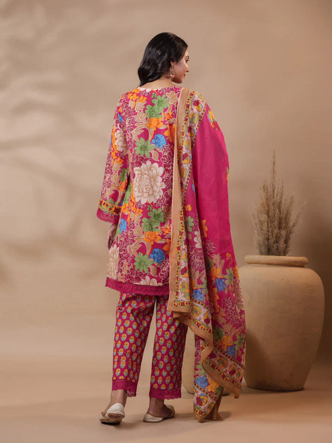 Pink Printed Pakistani-Style Suit Kurta Set