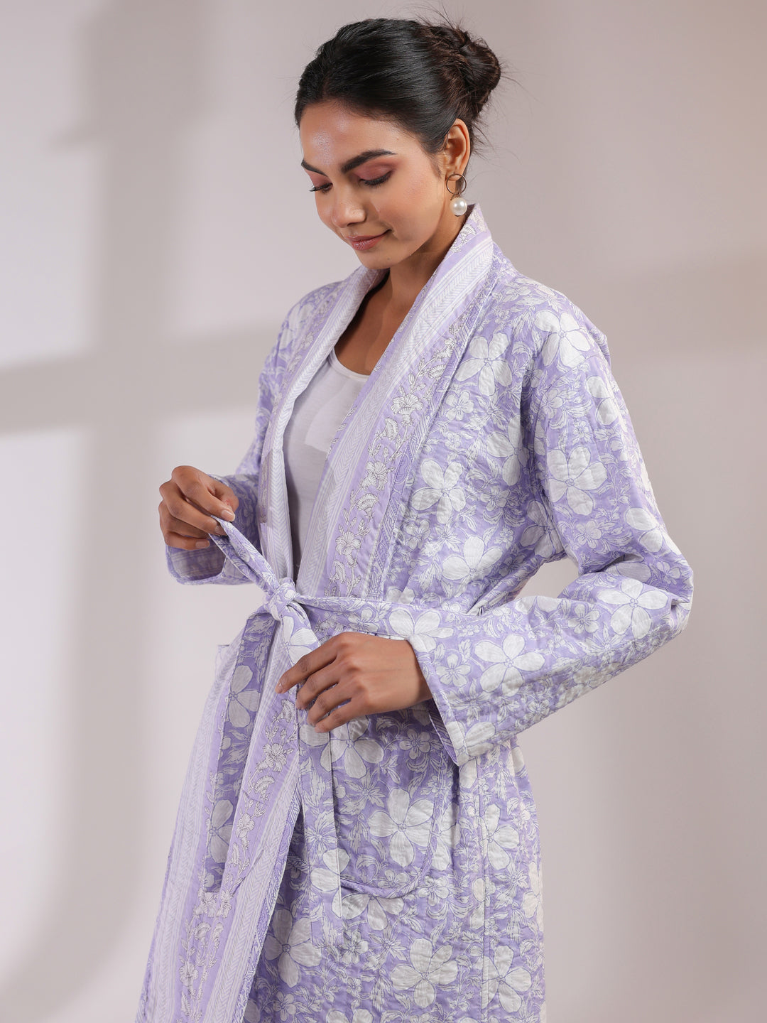 Lavender Boota Printed Light Quilted Reversible Cotton Robe