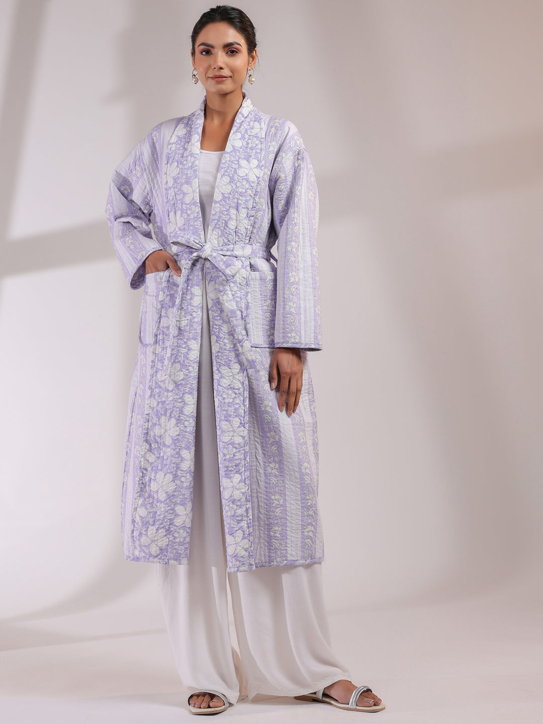 Lavender Boota Printed Light Quilted Reversible Cotton Robe