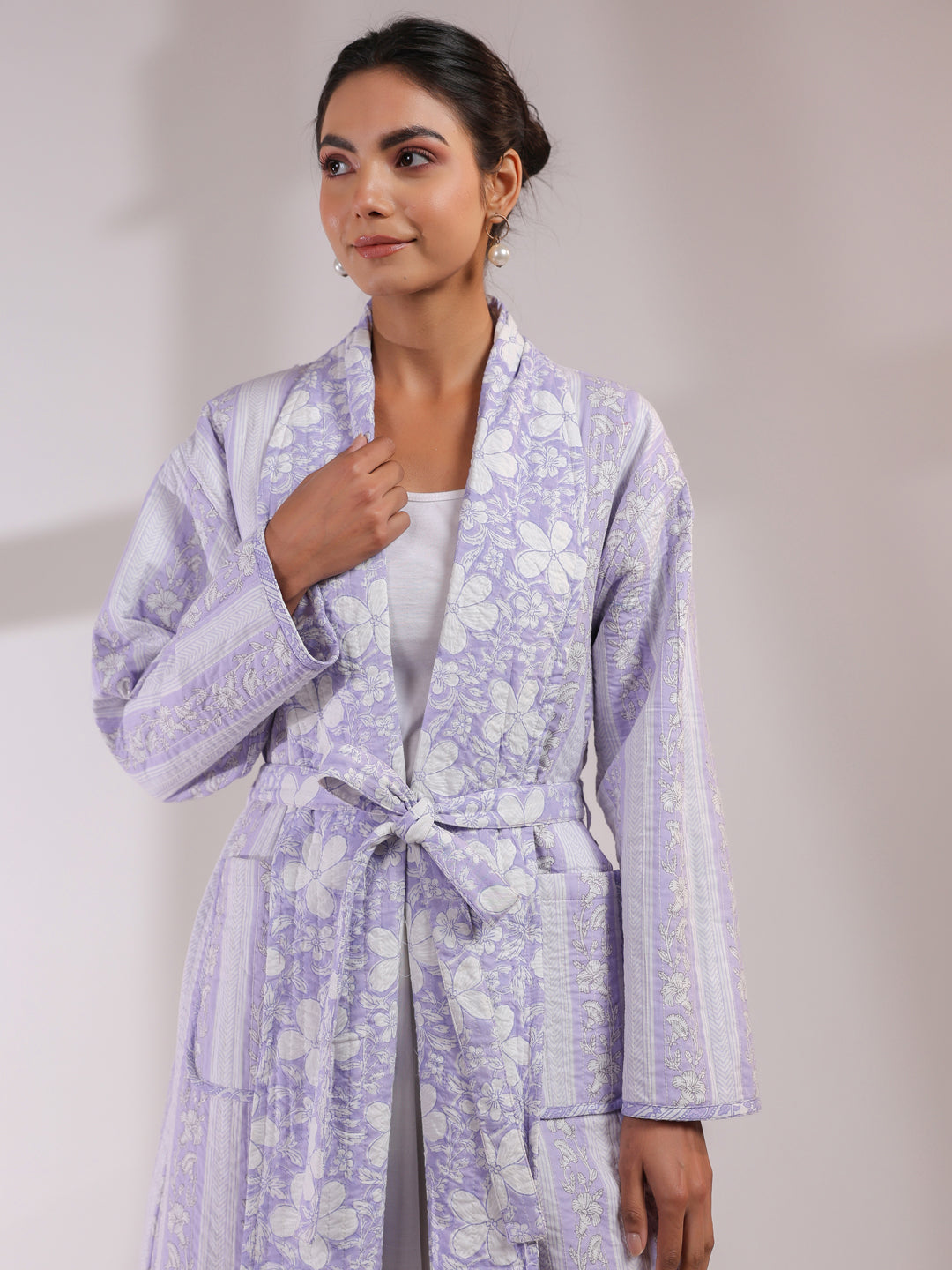 Lavender Boota Printed Light Quilted Reversible Cotton Robe