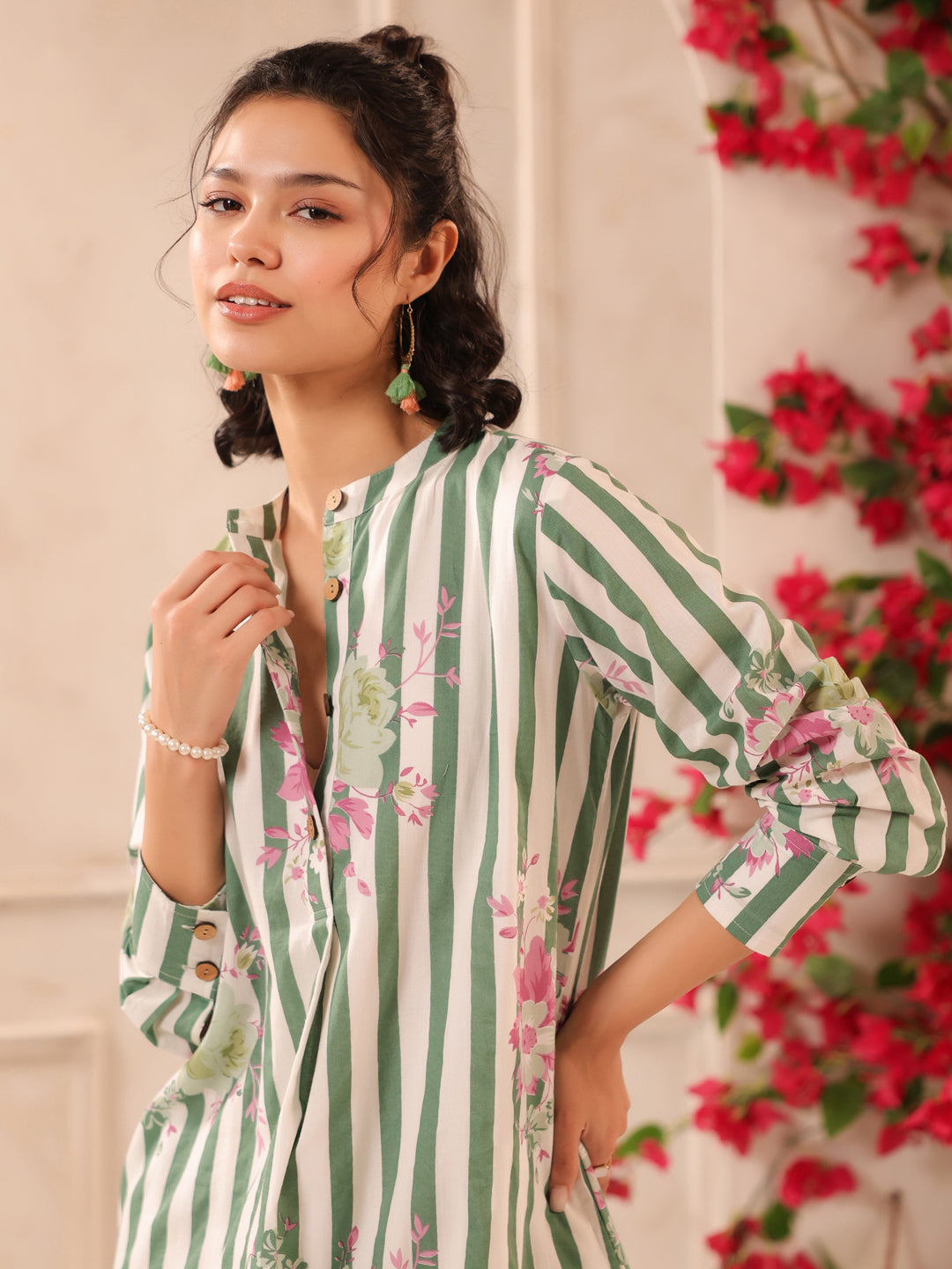 Green Stripes Printed Cotton Kurta and Pants Set