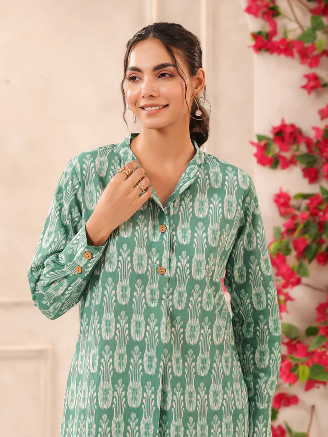 Green Ikkat Printed Cotton Kurta and Pants Set