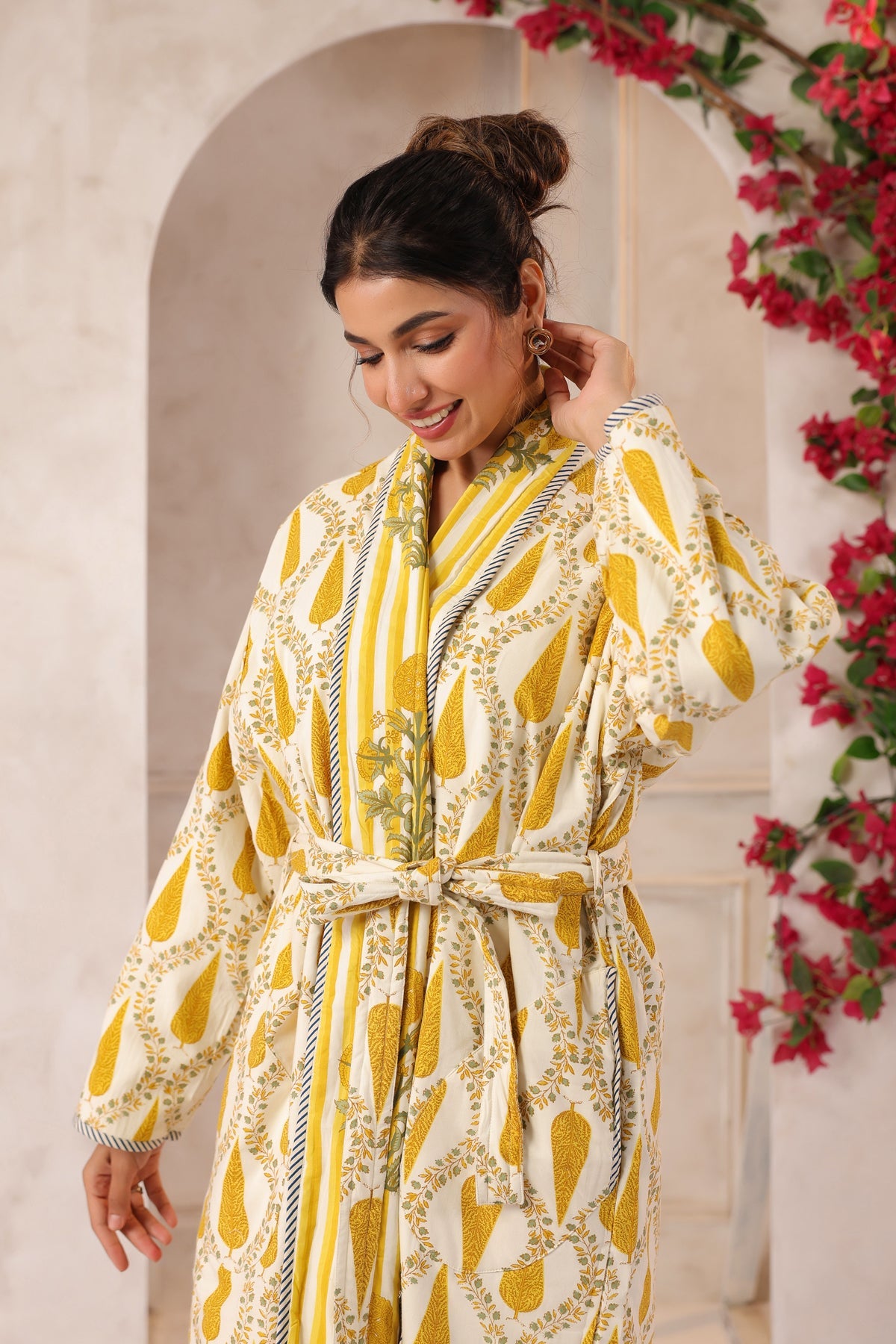 Yellow Stripes Printed Reversible Quilted Robes