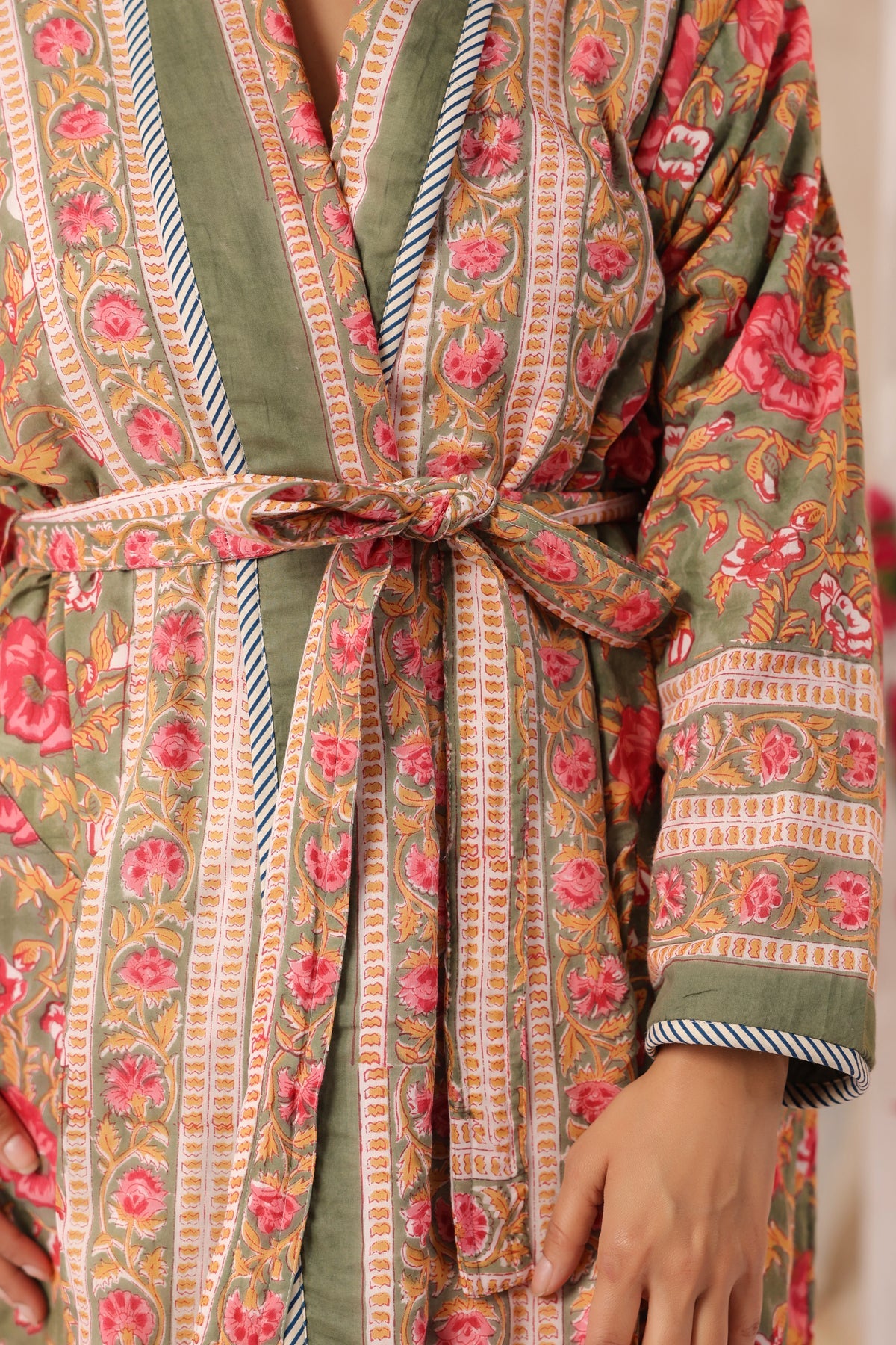 Green Floral Rose Printed Reversible Quilted Robes