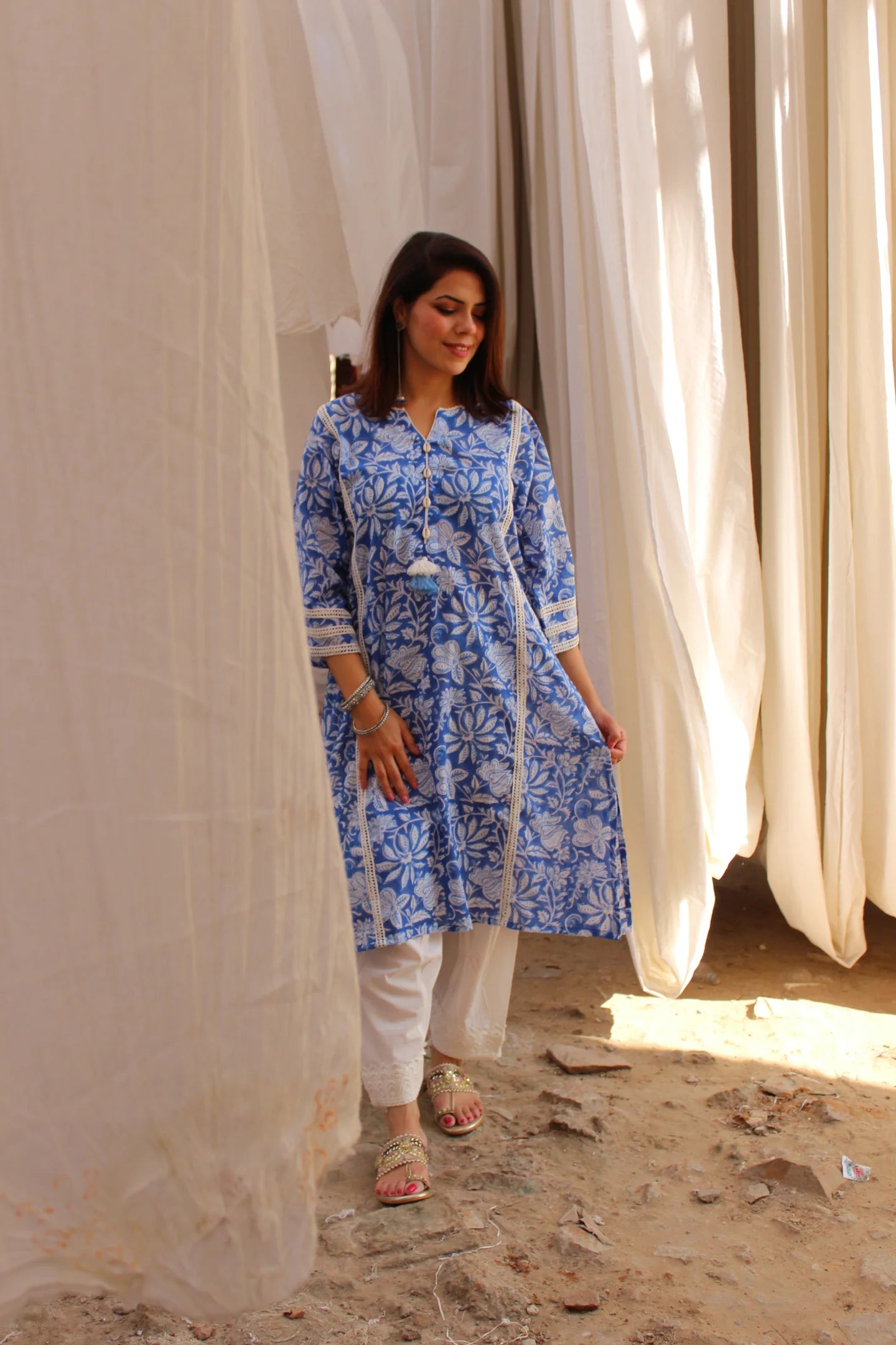 Blue Floral Printed Chogha Set – Cotton Straight Kurta with White Pants
