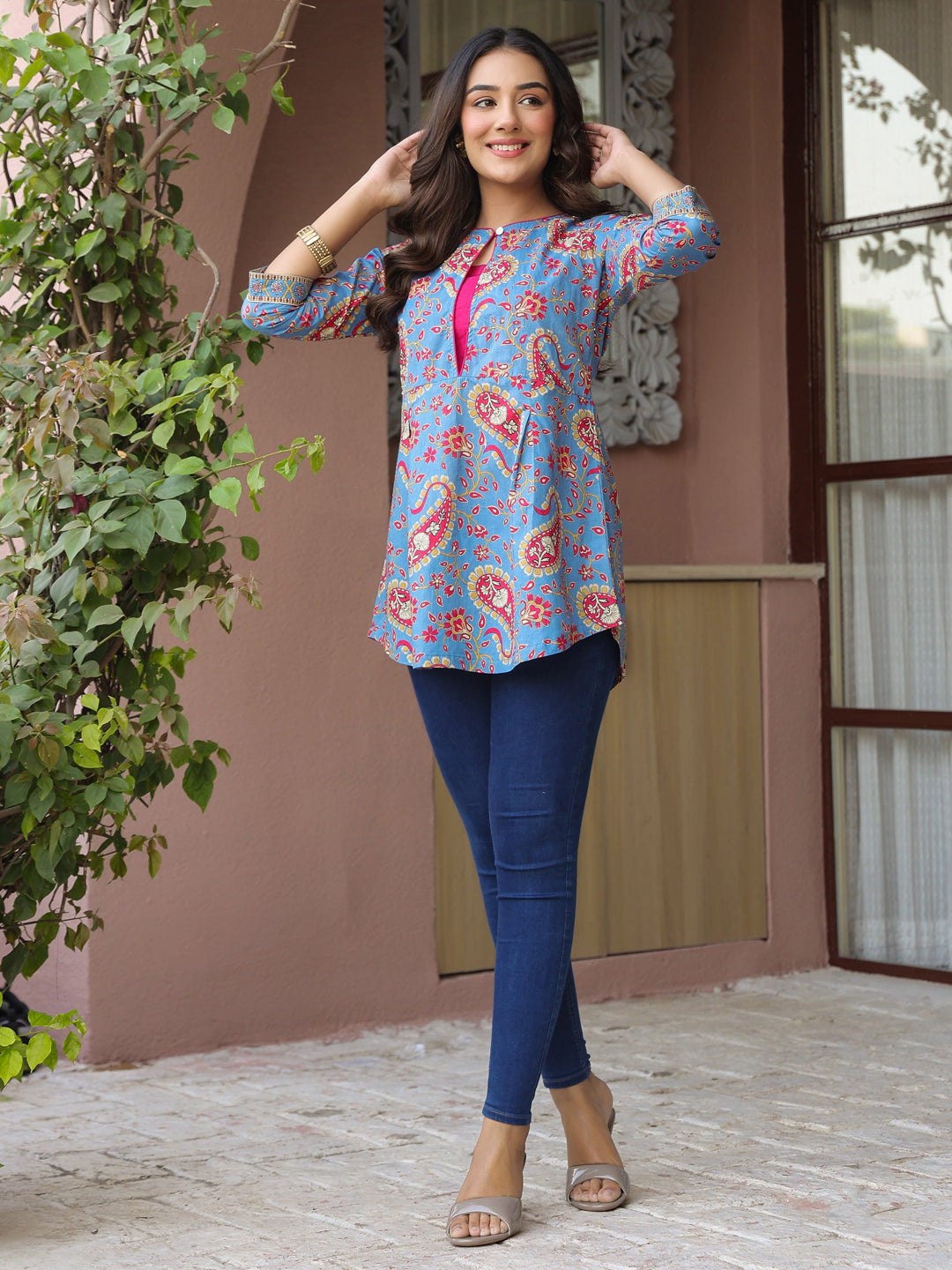 Blue Printed Sequinned Pure Cotton Kurti