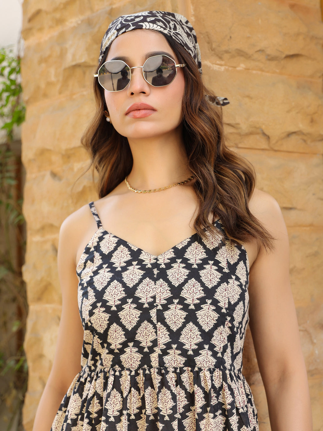 Black Booti Printed Sleeveless Smocked Fit & Flare Top