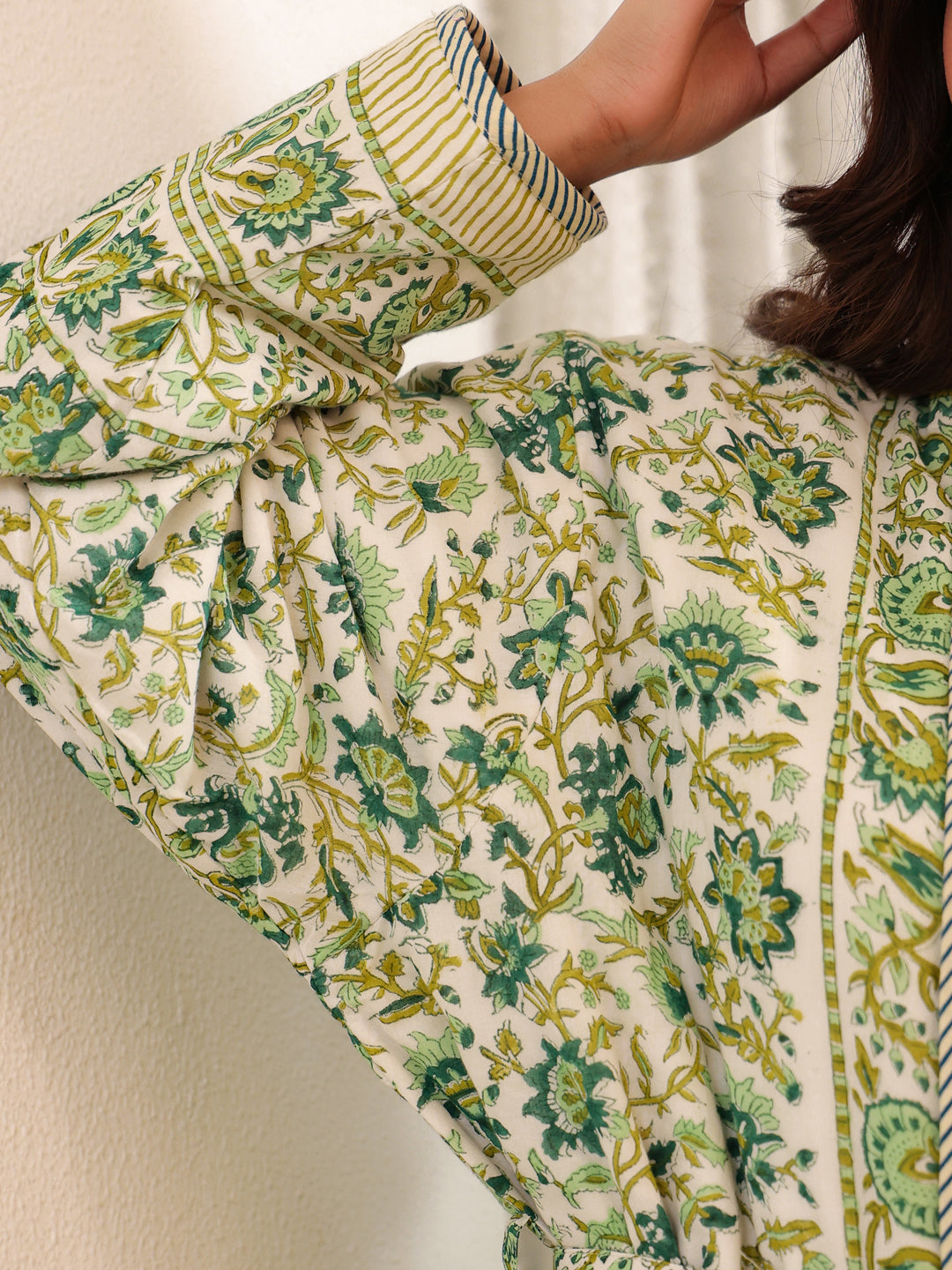 Good Earth Quilted Cotton Robe