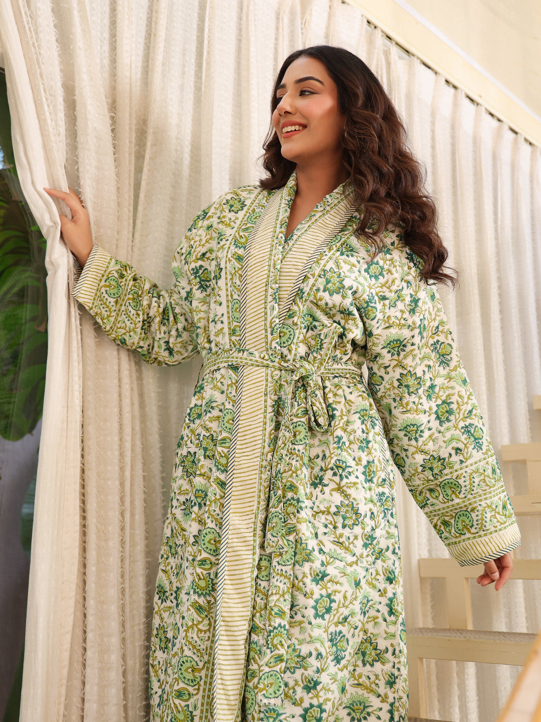 Good Earth Quilted Cotton Robe