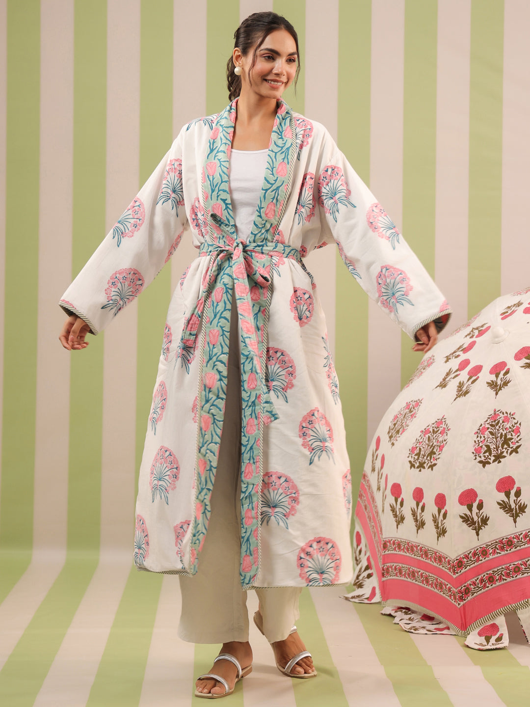 Mor Pank Quilted Reversible Cotton Robe with Pockets