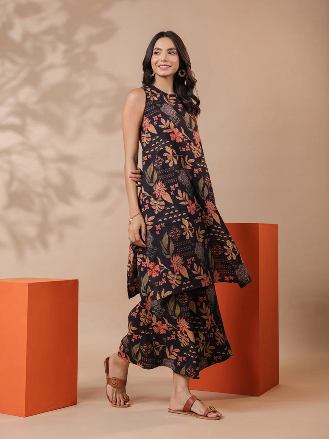 Black Printed Sleeveless Cotton Kurta & Pants Set